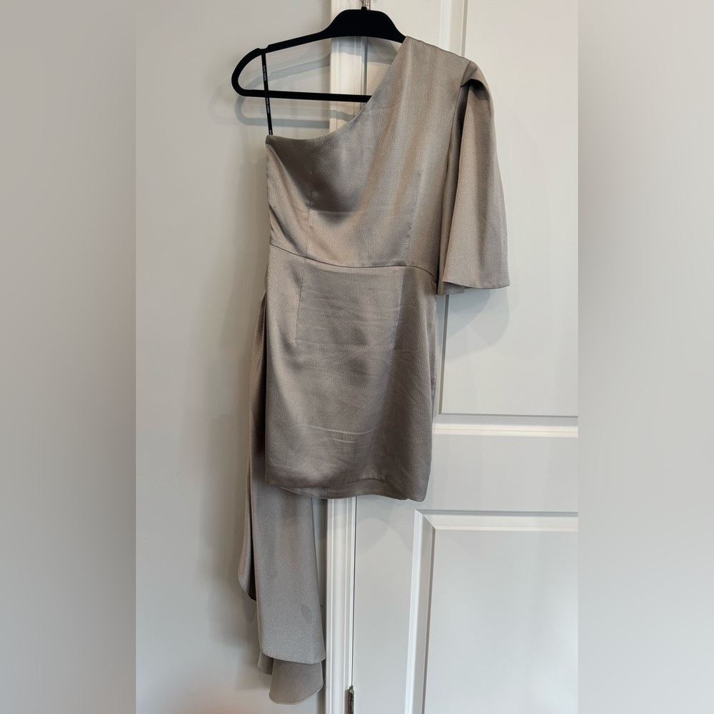 Solace London The Marcie Mini Dress in Pewter - Picture 7 of 10
